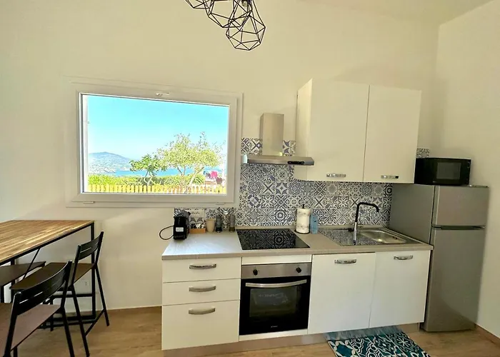 Tany * كابوليفيري